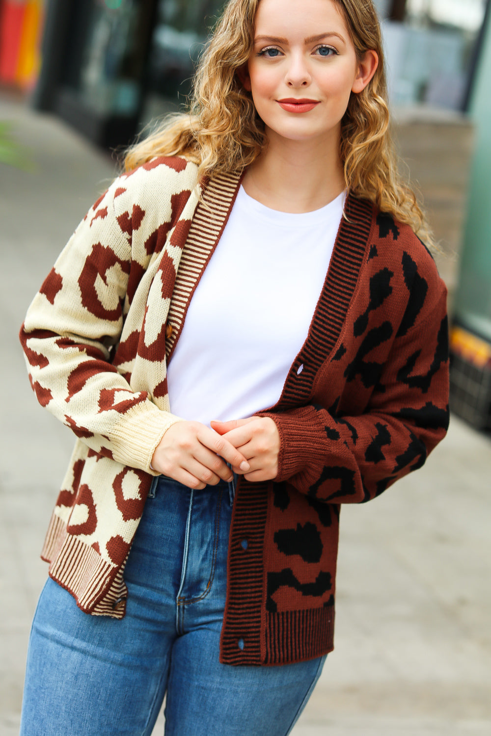 Cardigan_1_52c52a8f-1c5c-40a9-ab61-b60f763a6460