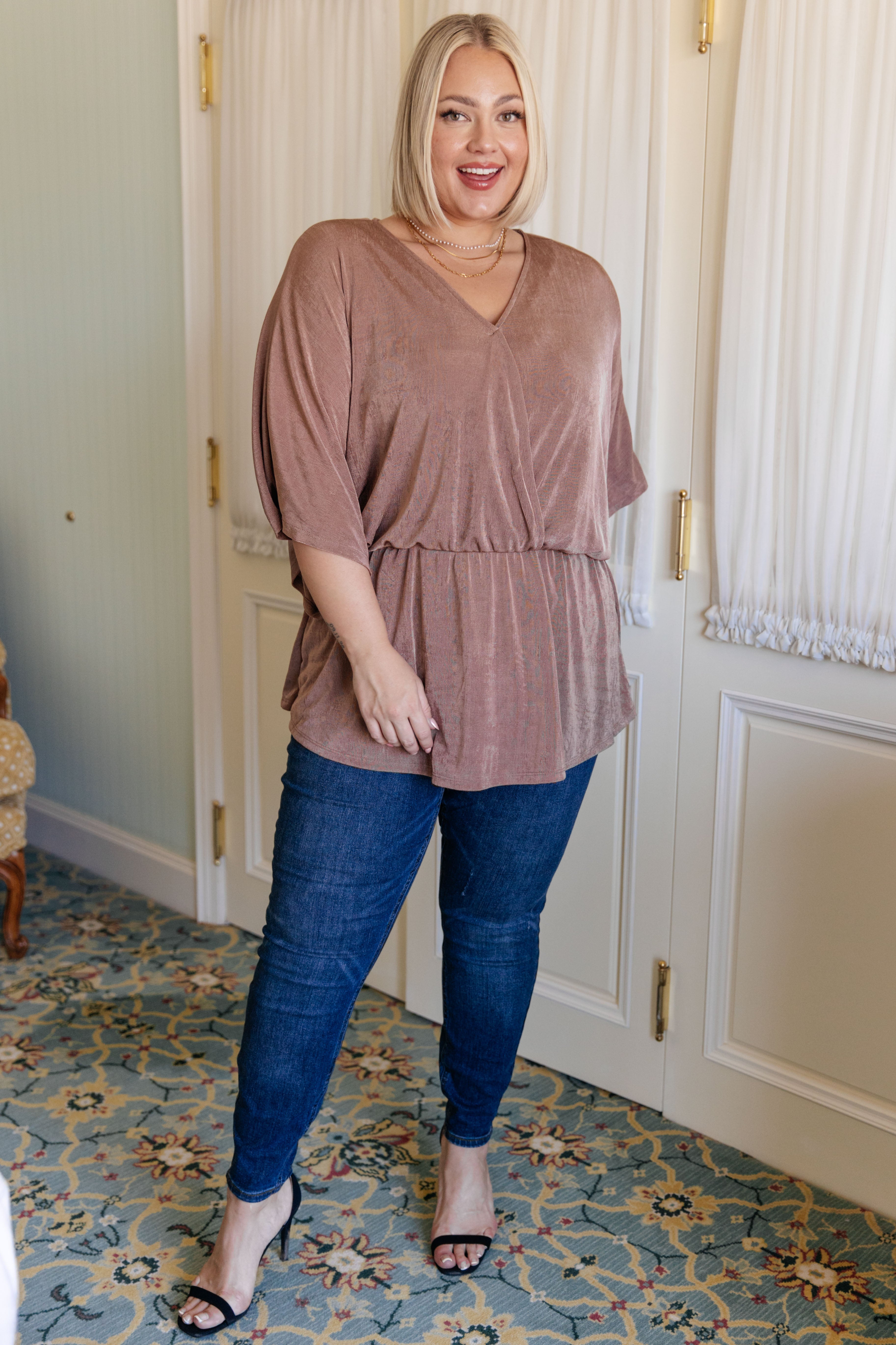 DazzlinglyDrapedV-NeckBlouse10