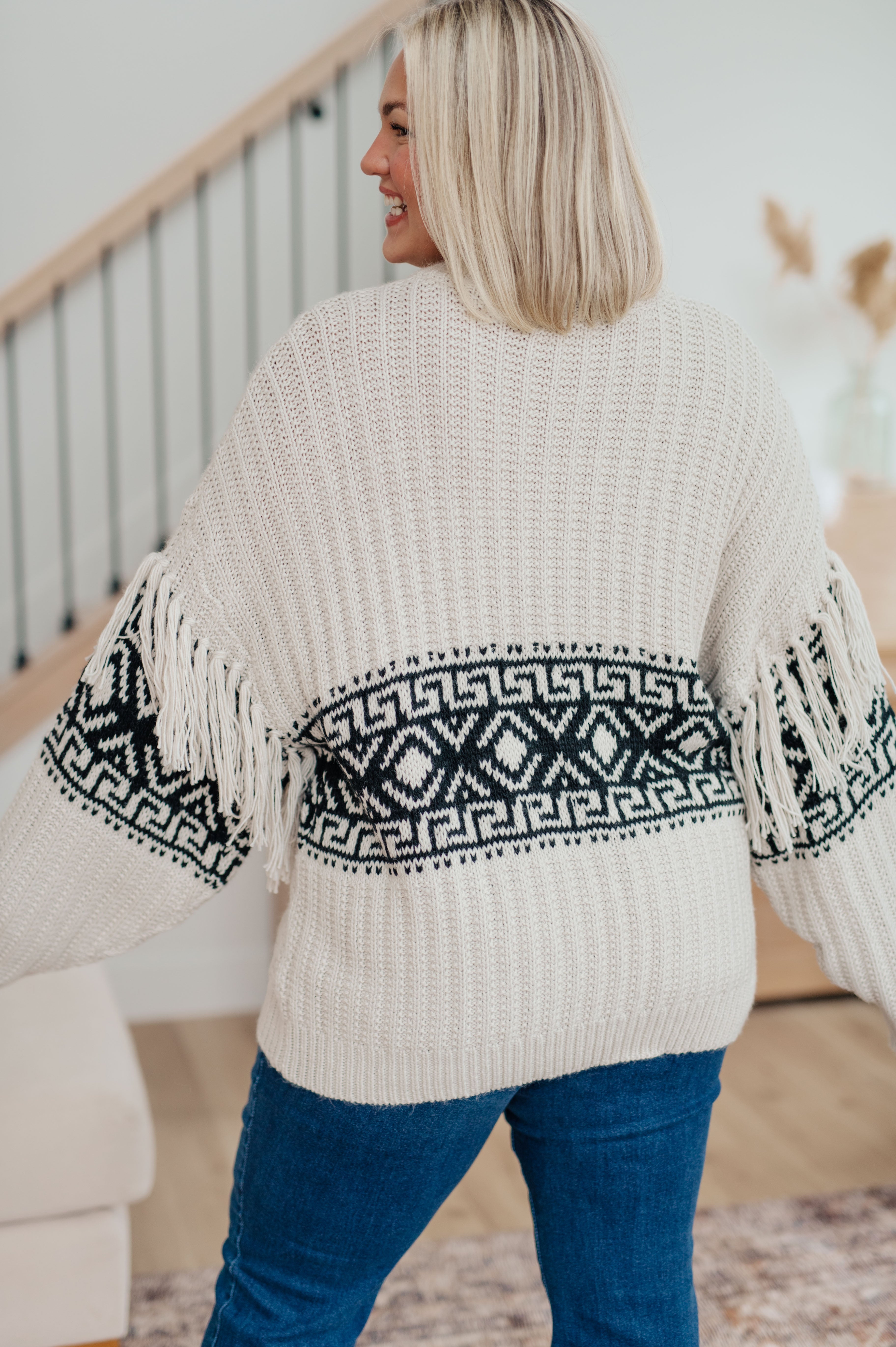 Don_tWaverFringeDetailSweater9