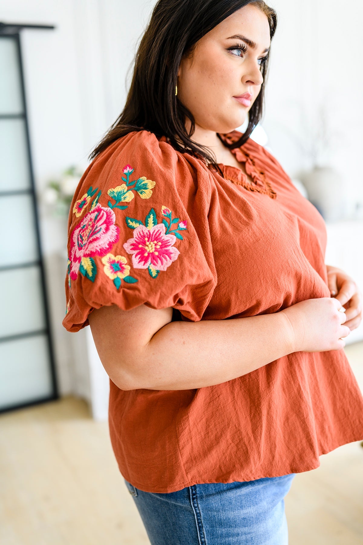 LuisaEmbroideredBlouse5