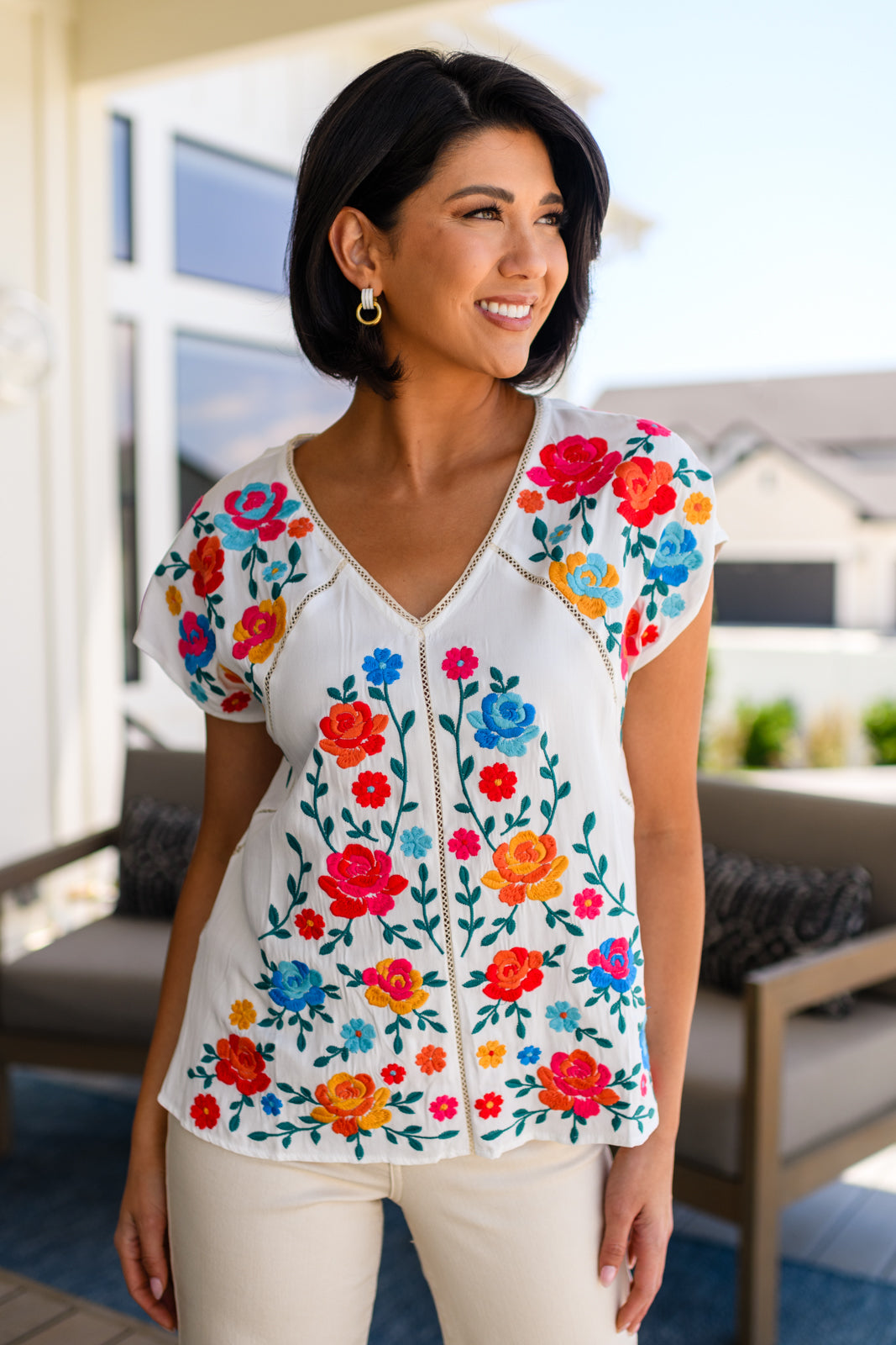 RoseGardenEmbroideredBlouse3_56d4ce84-078d-4752-a547-568dd792a187