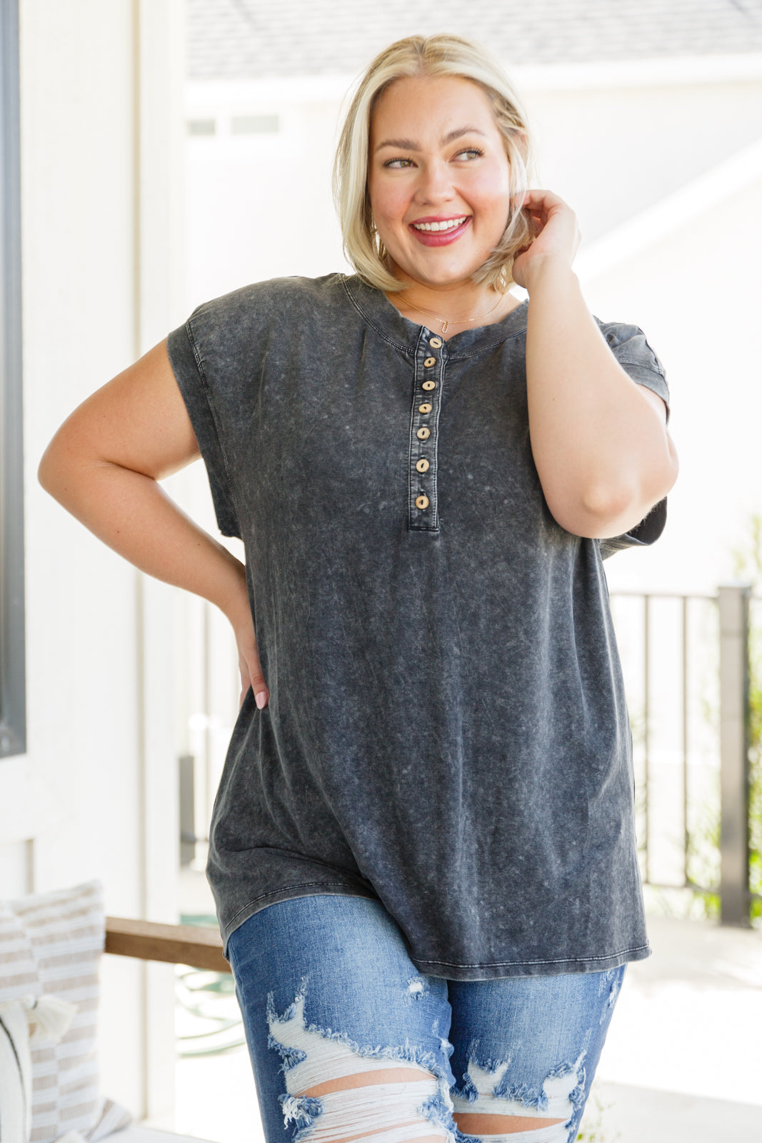 She_sAlrightMineralWashSleevelessHenley11