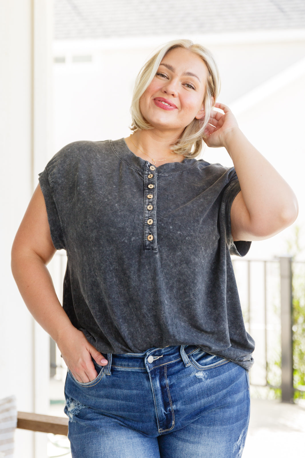 She_sAlrightMineralWashSleevelessHenley14