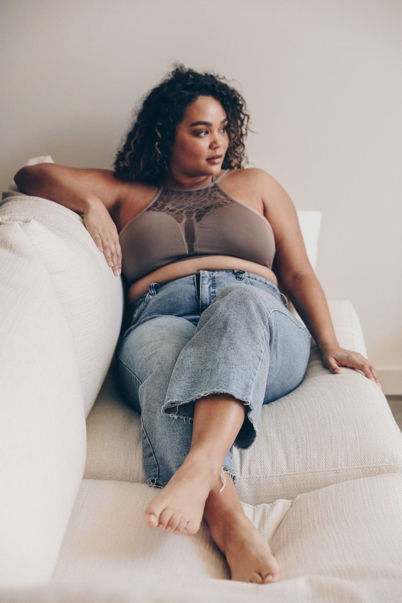 plus-cutout-seamless-bralette-leto-collection-116-2