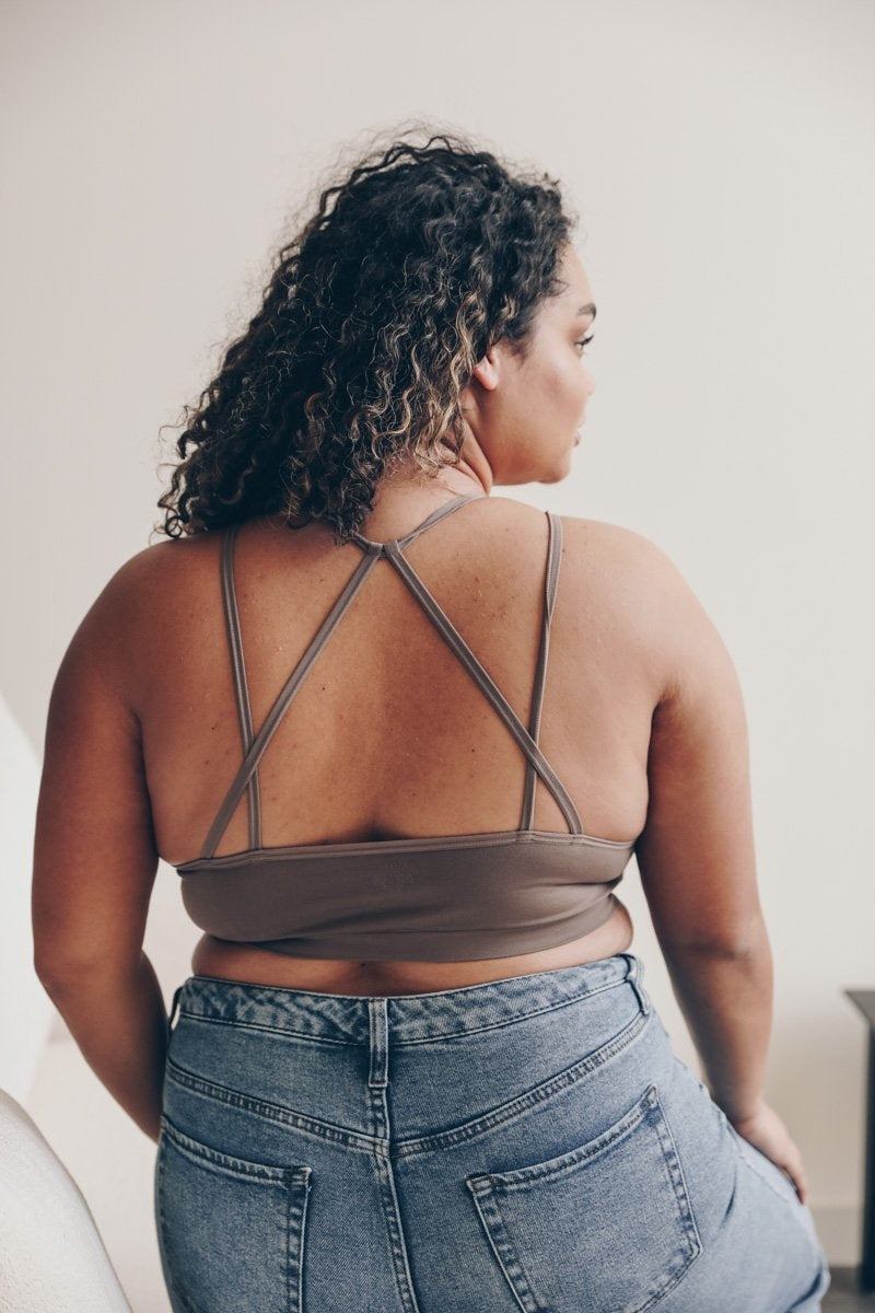 plus-cutout-seamless-bralette-leto-collection-324-2